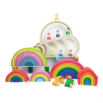 De onderwijs 35cm 7cm Houten Regenboog die van het Blokkenspeelgoed Blokken stapelen