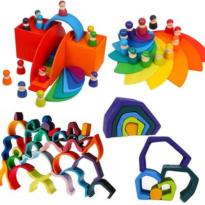 De Stapelaar van Forest Stacker Tower Rainbow Toy van de Montessorigolf
