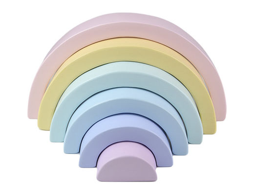 Zeven Kleur 13.5cm Houten Regenboogstapelaar Toy Jengle Arched