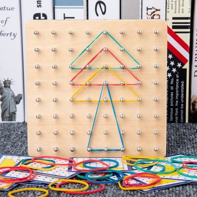 Jonge geitjes 15cm van de Wiskundetoy math wooden blocks montessori van de Bandspijker Houten Grafische Raad