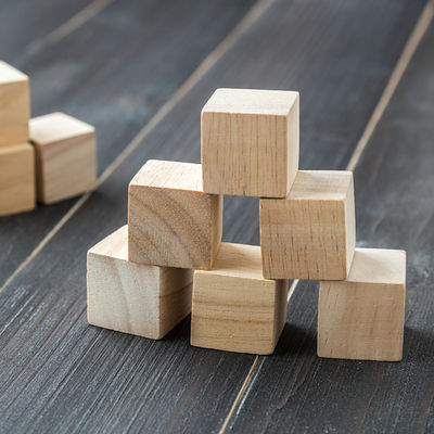 Boompijnboom 1.5cm Onvolledige Houten Ambachten Houten Vierkante Blokken