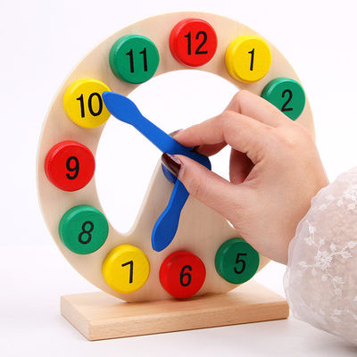 De kleurrijke van het de Babyspeelgoed van Aantal Houten Montessori Onderwijsverlichting
