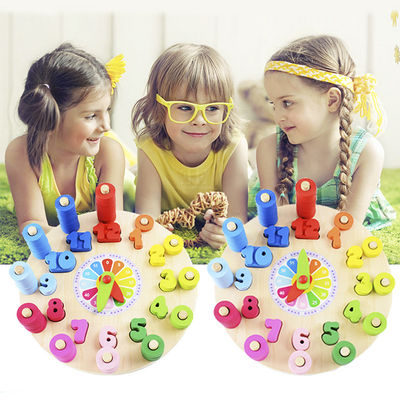 Van het Raadselaantallen van de meetkundeklok het Houten Tellende Stuk speelgoed van Montessori