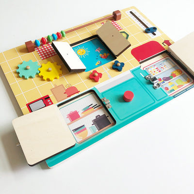 Van de Ontwikkelings Houten Montessori van de kinderenkennis de Activiteitenraad