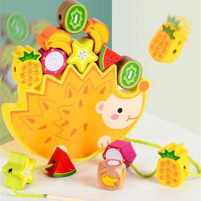 Het houten het Stapelen van het het Speelgoedbeeldverhaal van de SaldoBouwsteen van het de Egelfruit Dierlijke van het de Blokkensaldo Speelgoed van de Spelenmontessori
