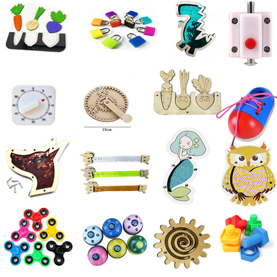 Van de Toebehorenmontessori van de baby de Bezige Raad DIY van het Speelgoedjonge geitjes Baby van de de Intelligentieontwikkeling van Chip Skill Training Game Puzzle Houten