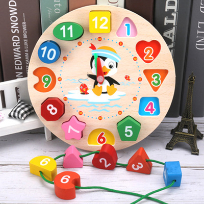 De kleurrijke Houten Digitale geparelde Dierlijke Onderwijsparels van klokmontessori brengt Gadgets in verwarring Aanpassend Klok Toy Kid