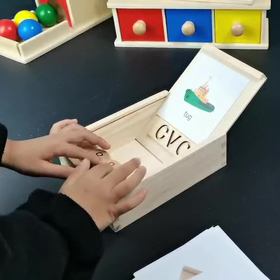 Blokkeert de Montessori Houten Lezing het Roterende Brief het Spinnen Alfabet Leren