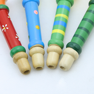 Hete van het het Fluitje Muzikale Instrument van de Baby Houten Hoorn Kleurrijke het Speelgoedjonge geitjes