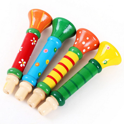 Hete van het het Fluitje Muzikale Instrument van de Baby Houten Hoorn Kleurrijke het Speelgoedjonge geitjes