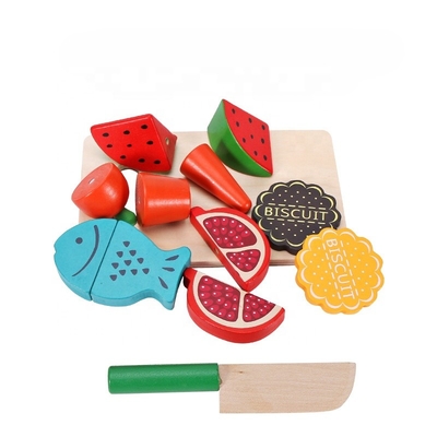 Groente van het simulatie de Houten Scherpe die Fruit voor Keuken wordt geplaatst